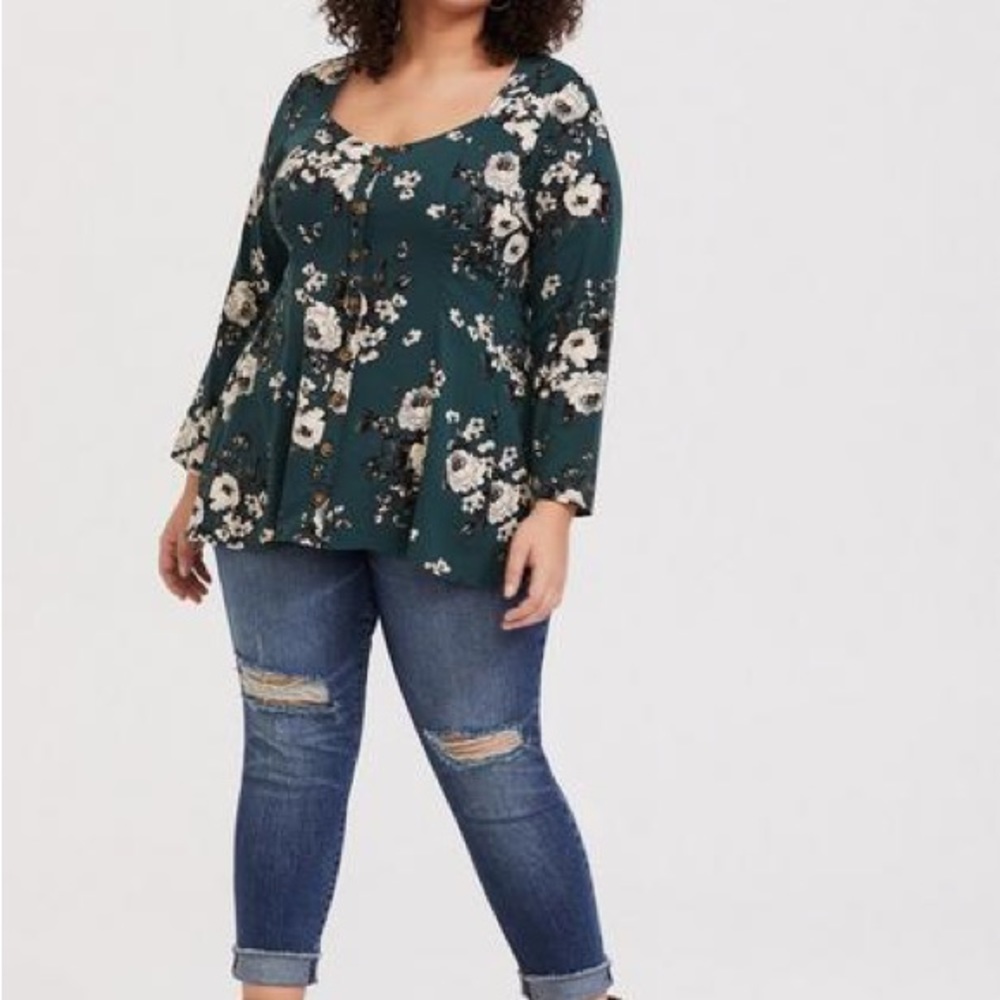 Torrid Fit And Flare Stretch Challis Button-Up Top Floral Size 3